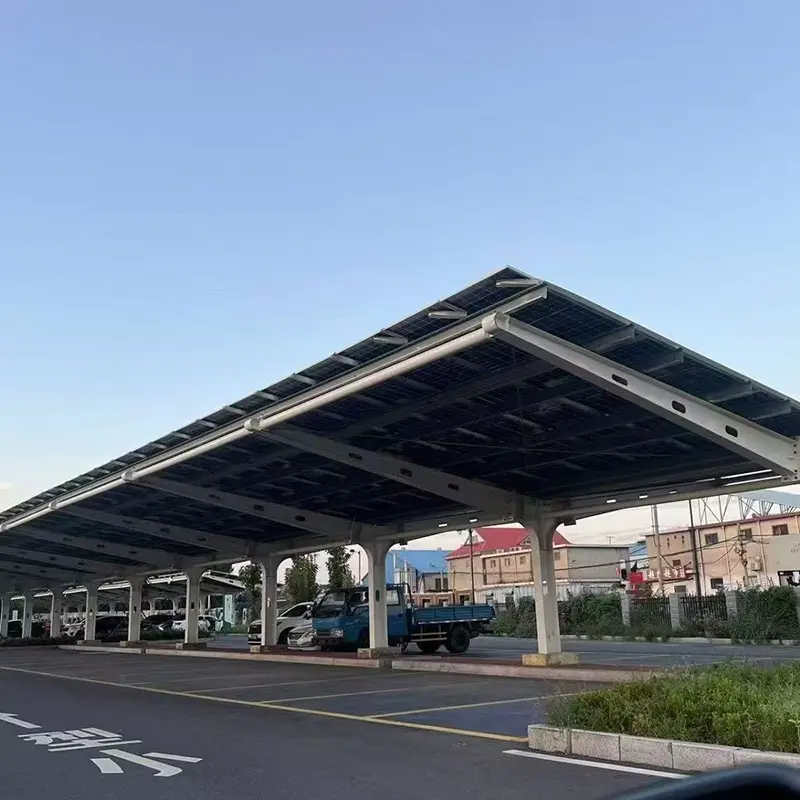 Bãi đỗ xe quang điện mặt trời